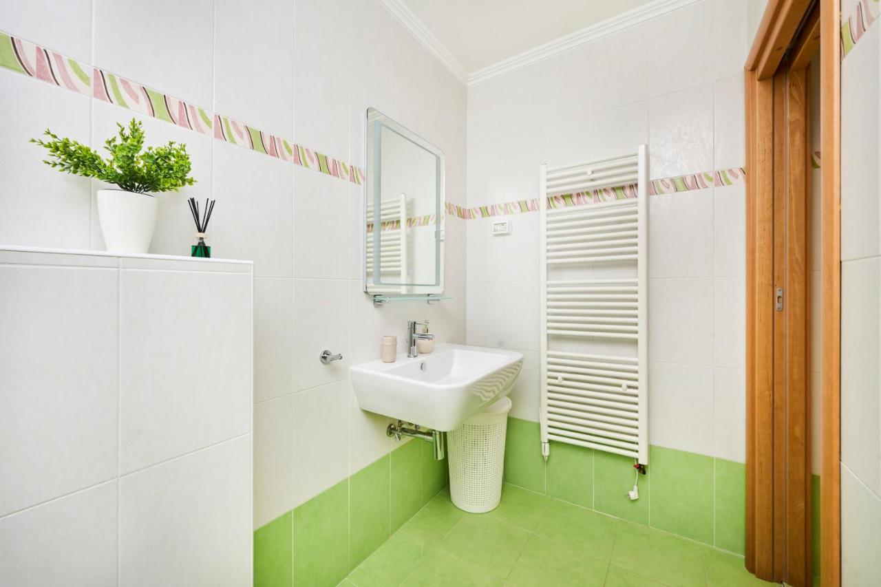 Supreme Studio Apartment Bijoux Umag Bagian luar foto